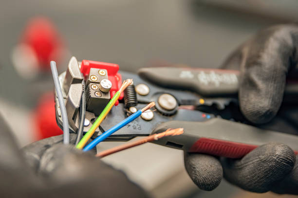 Best Circuit Breaker Repair  in West Little River, FL